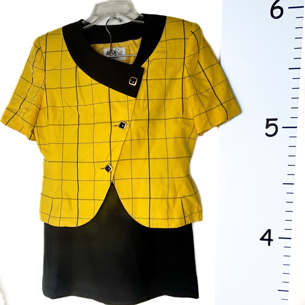 Le Suit Yellow & Black 2PC‎ Skirt Blazer Set 12P